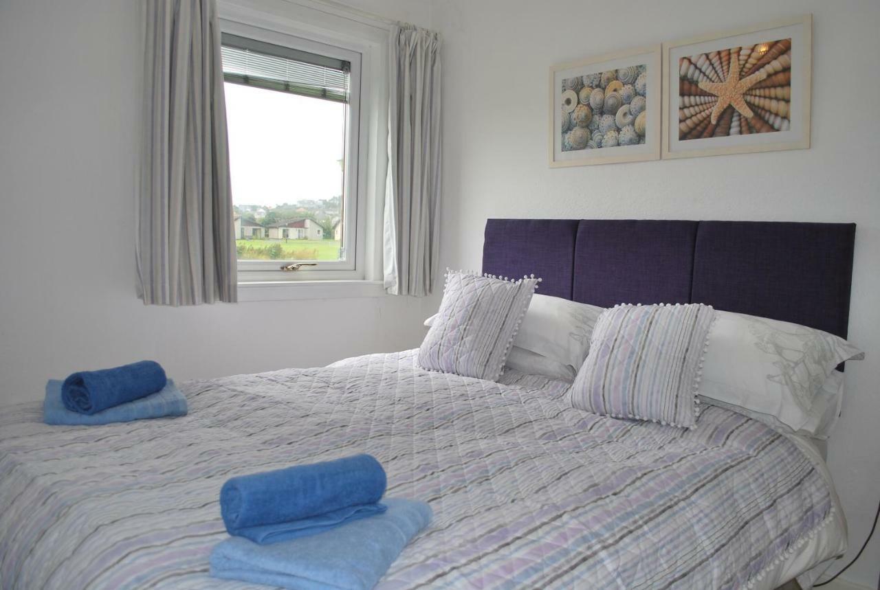 Вилла 31 Laigh Isle Isle of Whithorn Экстерьер фото