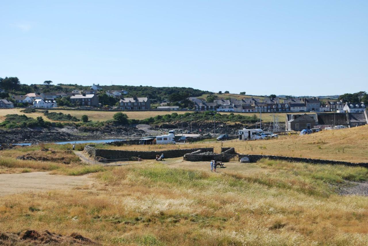 Вилла 31 Laigh Isle Isle of Whithorn Экстерьер фото